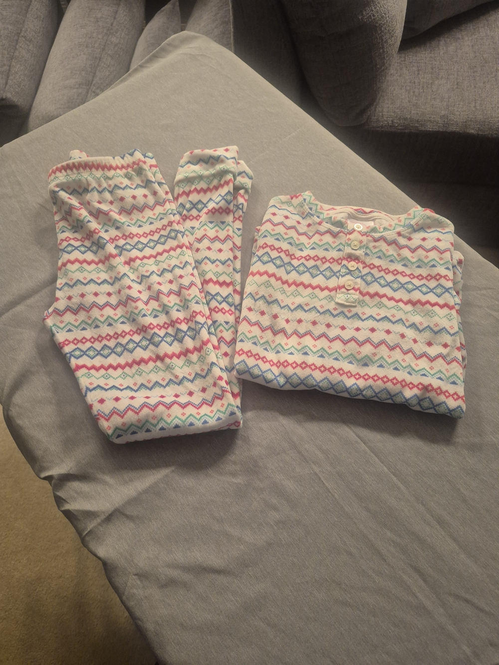 Wondershop White Pajama Set with Pink, Blue & Mint Chevron
